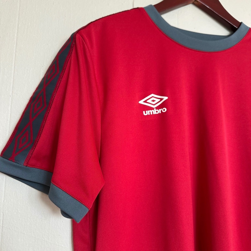 Vintage 2000s Umbro Soccer Jersey Size M Red Grey Taped Sleeves